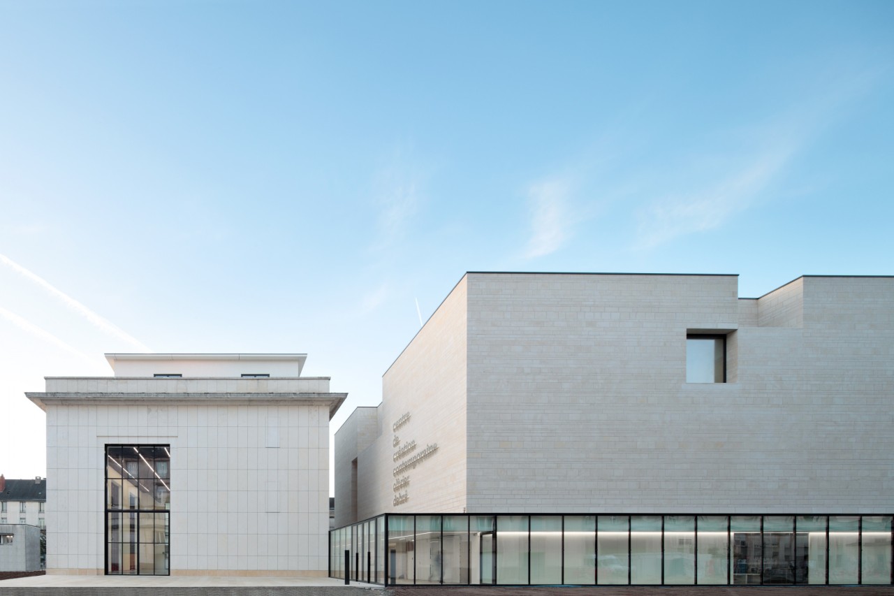 DCA - centre d'art - Vue du bâtiment du CCC OD