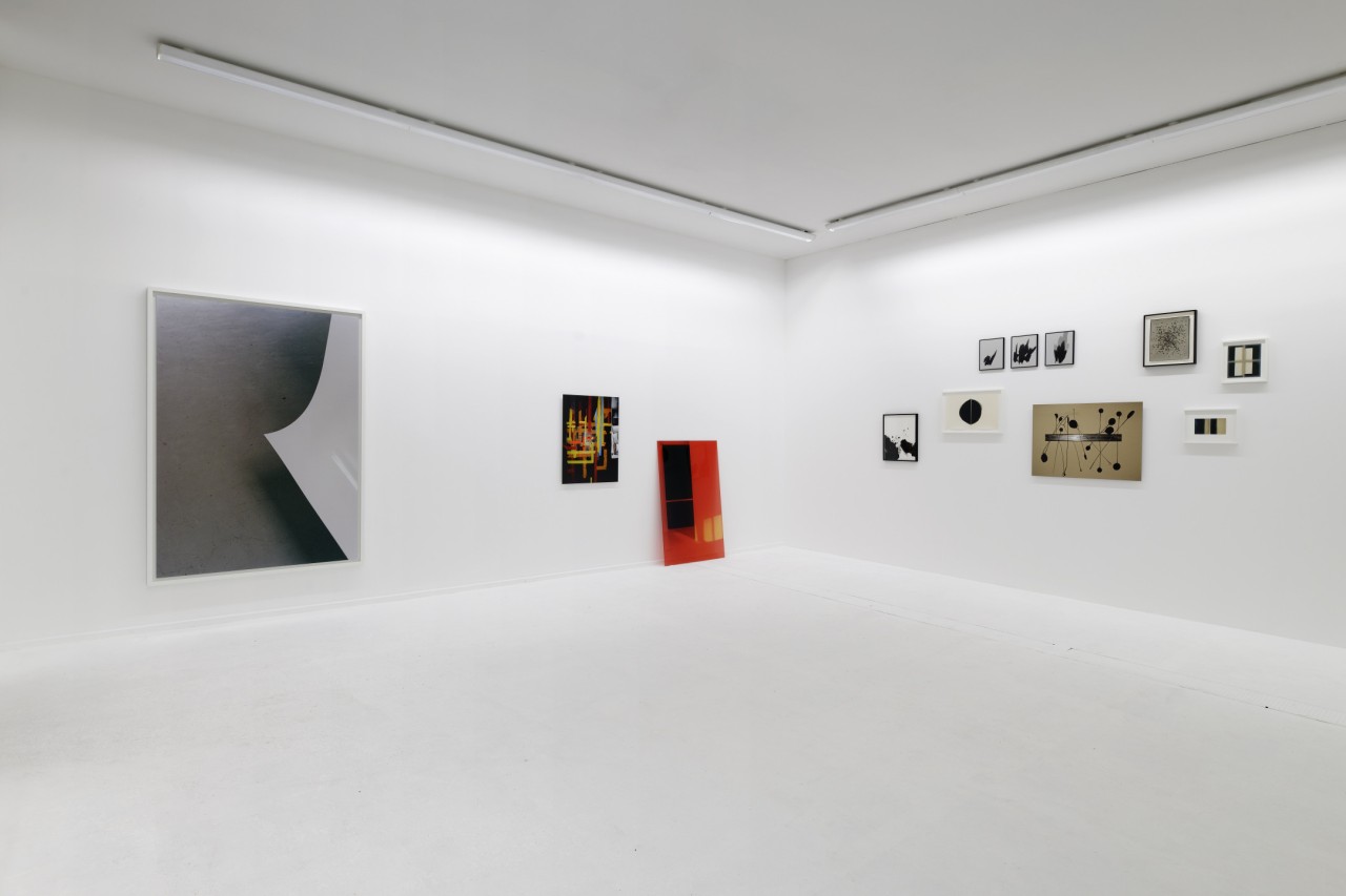 DCA - centre d'art - Vue d’ensemble de l’exposition collective « La Photographie à l’épreuve de l’abstraction », présentée au CPIF en 2020 – 2021