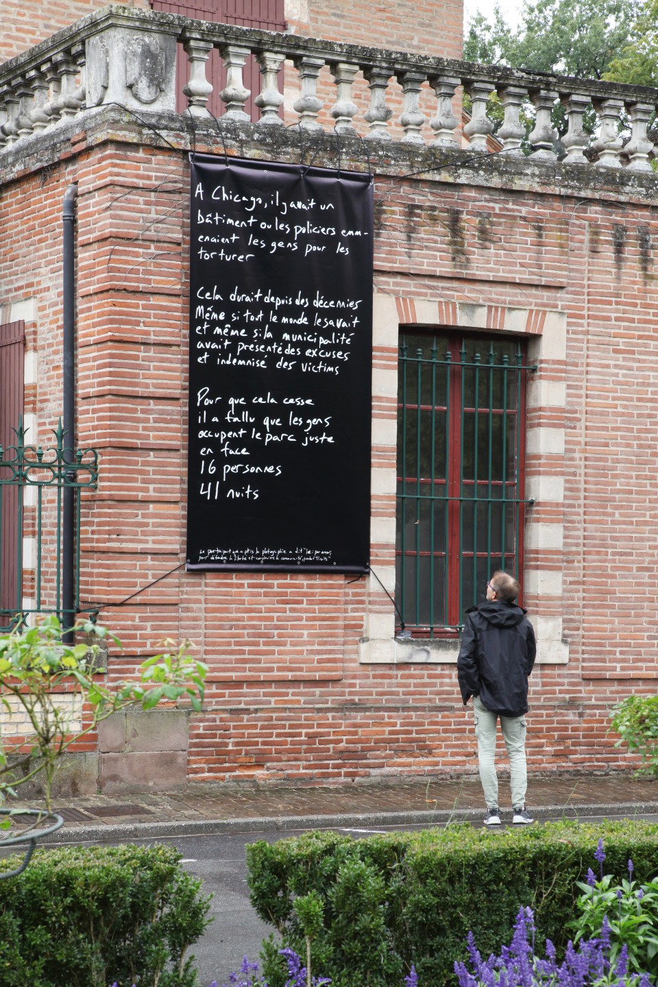 Jeremiah Day, 16 People, 41 Nights, 2020, Le Lait