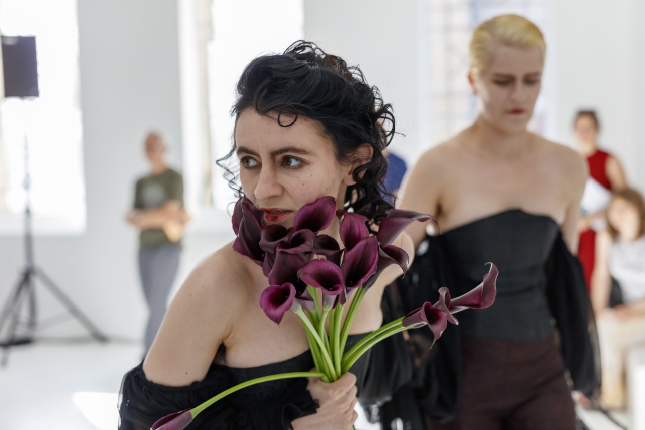 New Noveta (Ellen Freed, Keira Fox), Alukah Abad, 2019