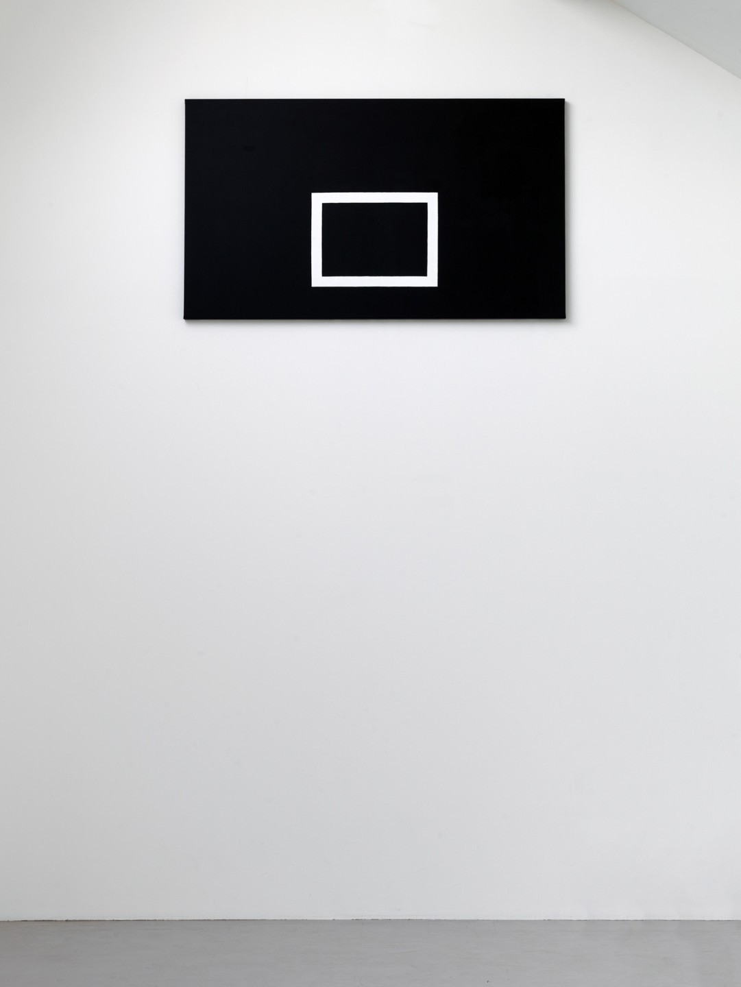 Peinture acrylique sur toile, contour carré blanc sur noir