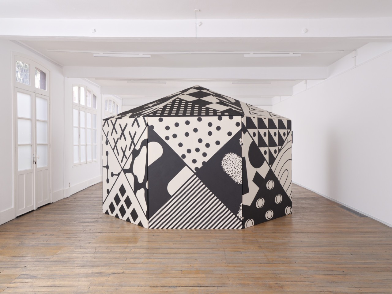 Karina Bisch, Casa Karina, 2025