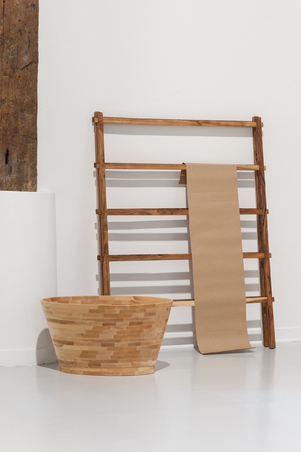 Béatrice Balcou, Drying Rack Placebo, 2018
