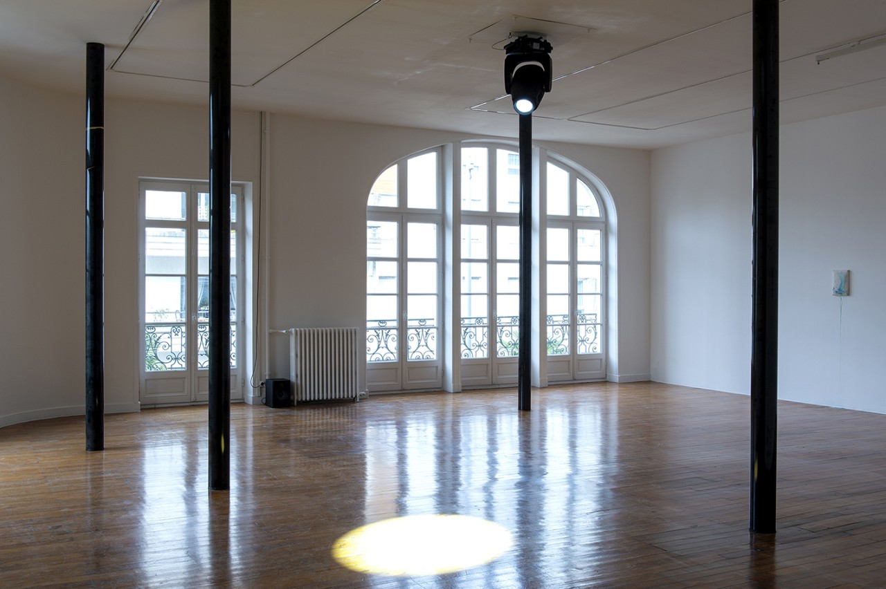 Edith Dekyndt, Easy Come, Easy Go, 2020