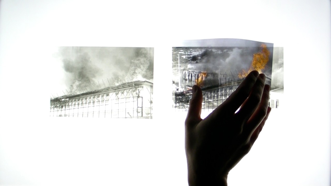 Estefanía Peñafiel Loaiza, Et ils vont dans l’espace qu’embrasse ton regard : signaux de fumée, 2016