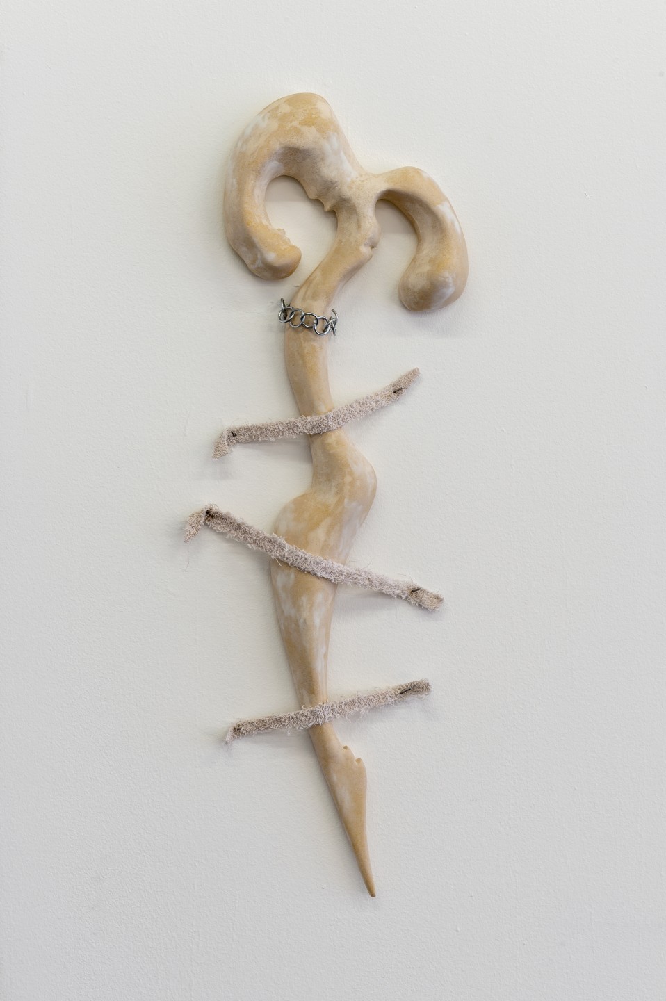 Cécile Bouffard, fugitive, 2022