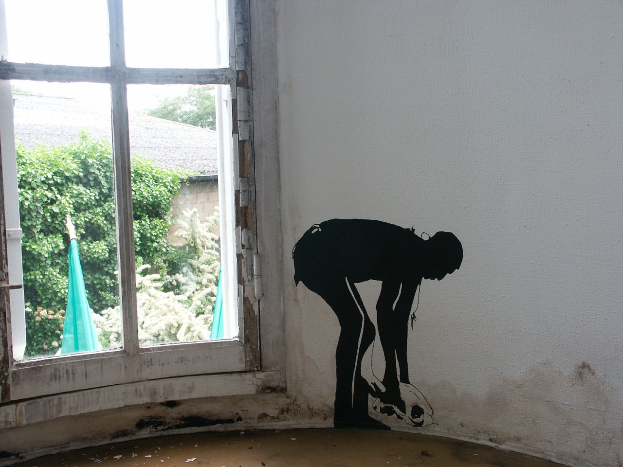 Black and white drawing on wall