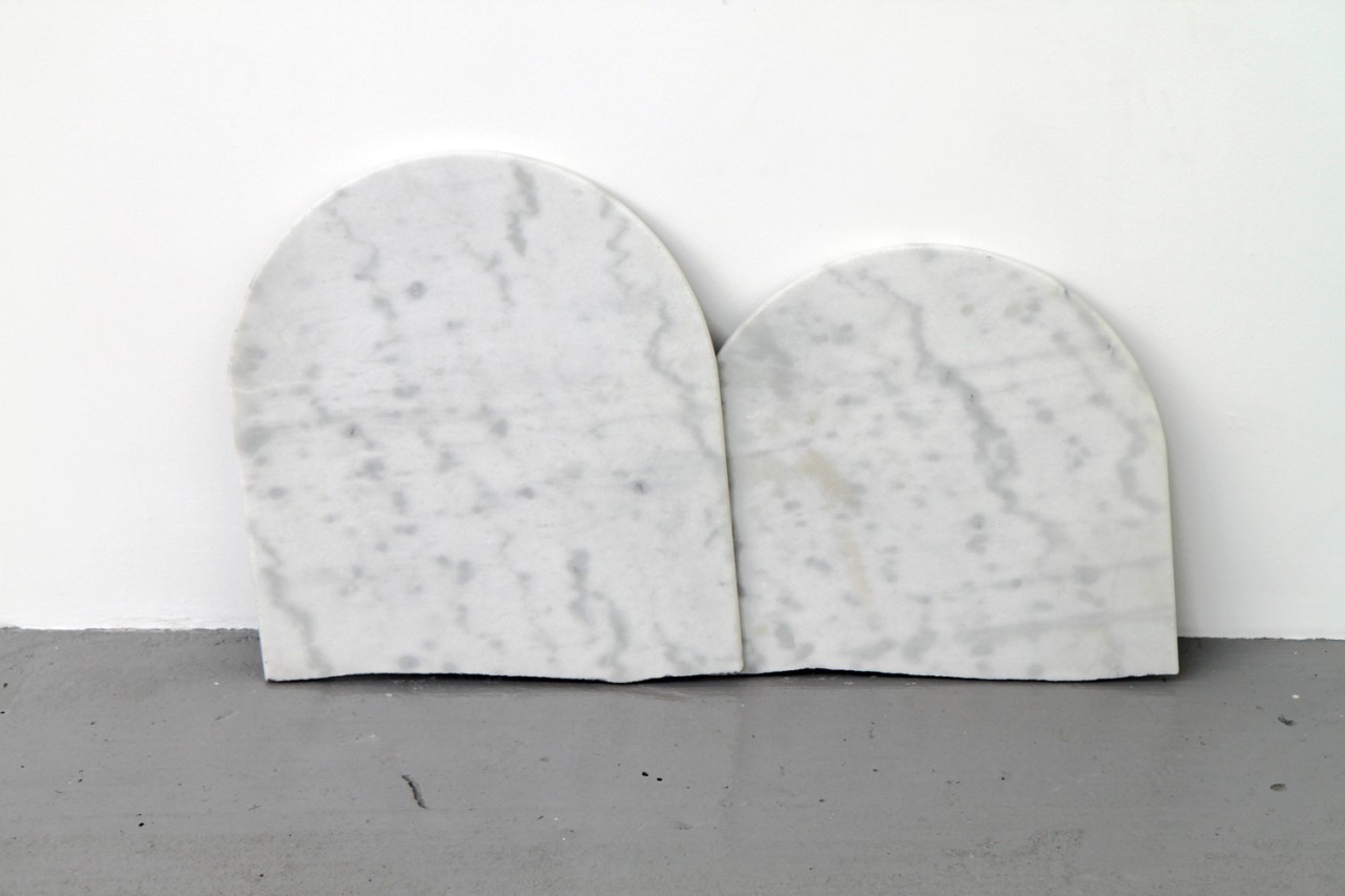 Naïs Calmettes & Rémi Dupeyrat, LAST TRIP. Recherche sur nos pierres tombales, 2012