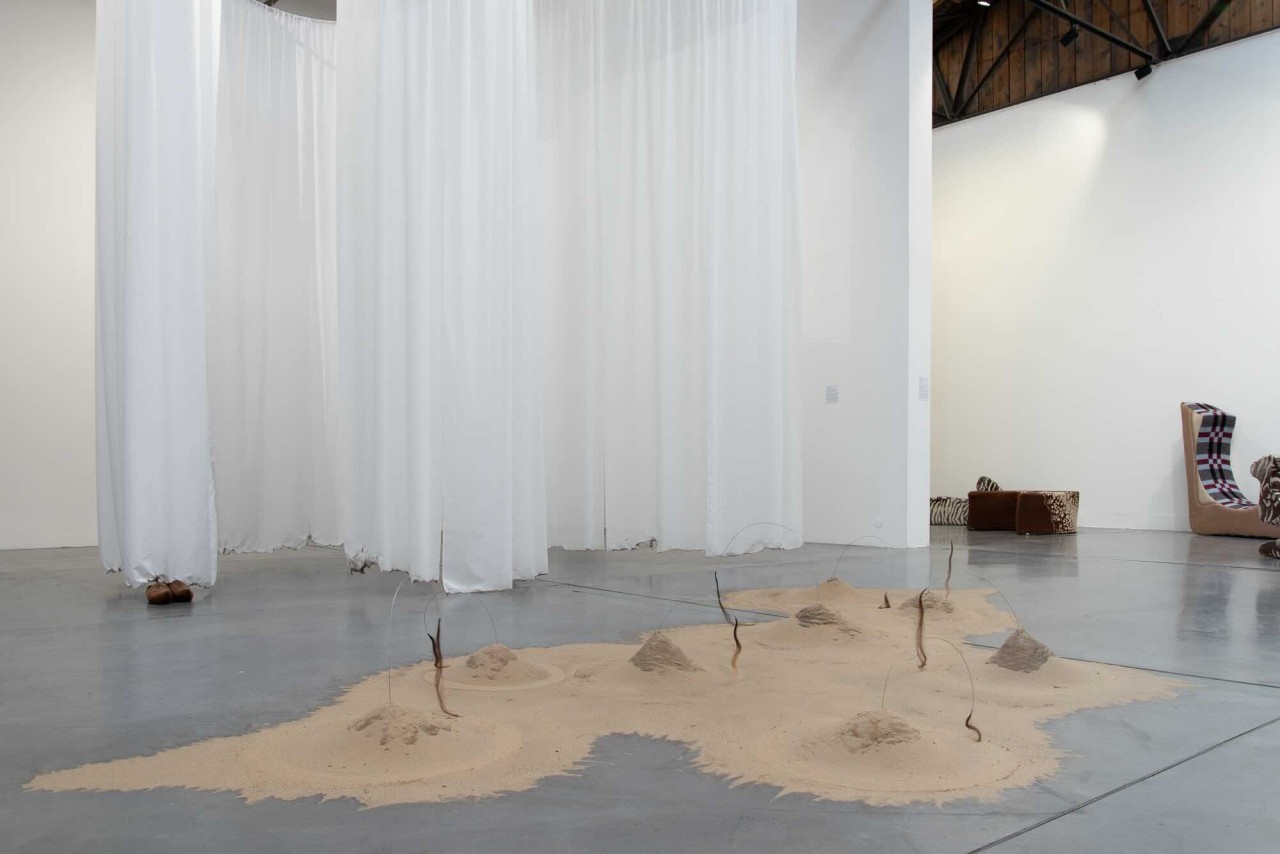 Maeva Totolehibe, Les fantômes ont soif, 2025