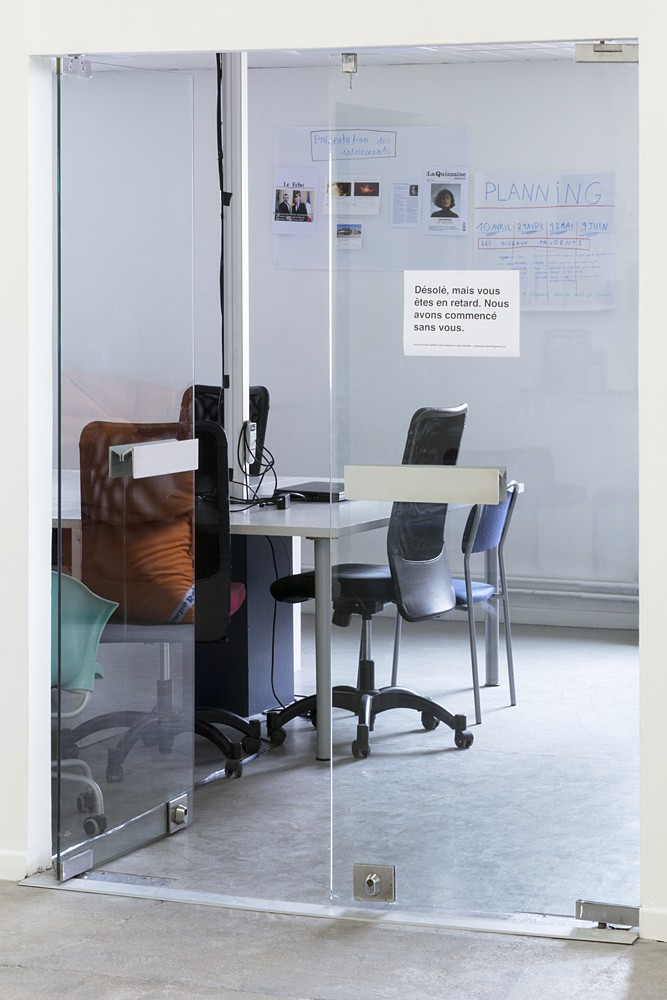 Pauline Veau Cahon, Les Oiseaux prudents, 2018. Vue de « Activité permanente », une exposition des étudiants de l'isdaT et artistes invités, BBB centre d'art