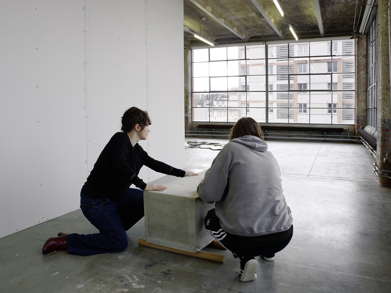 I. I. I. I. (Clovis Maillet, Louise Hervé), L’ingénieure qui transportait des pierres, 2018