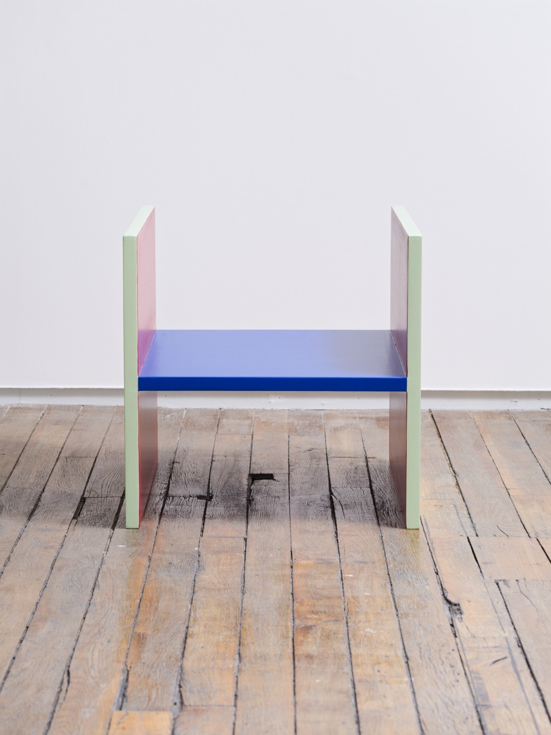 Karina Bisch, Painting For living - Module Sonia, 2025