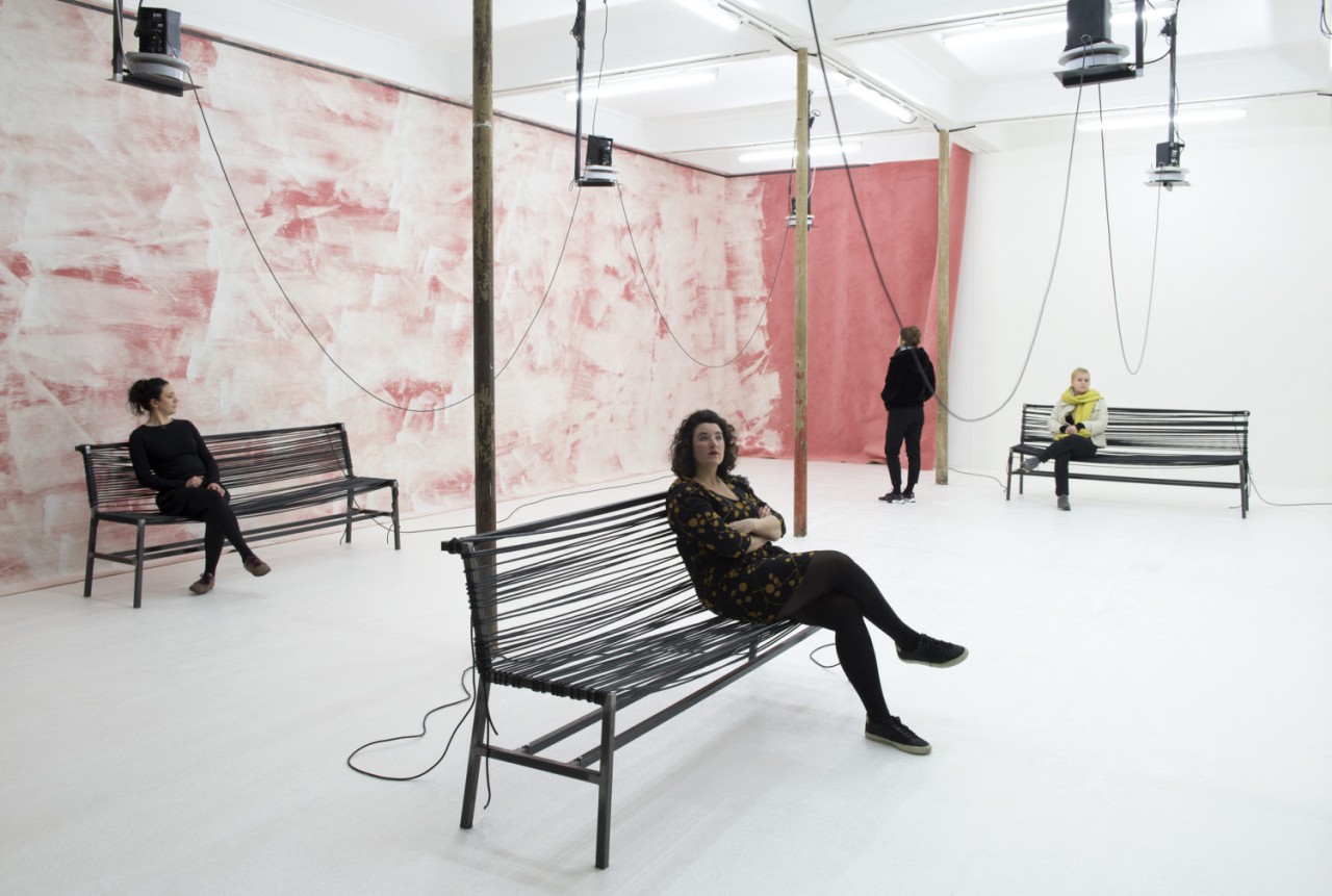 Anne Le Troter, Parler de loin ou bien se taire, 2019