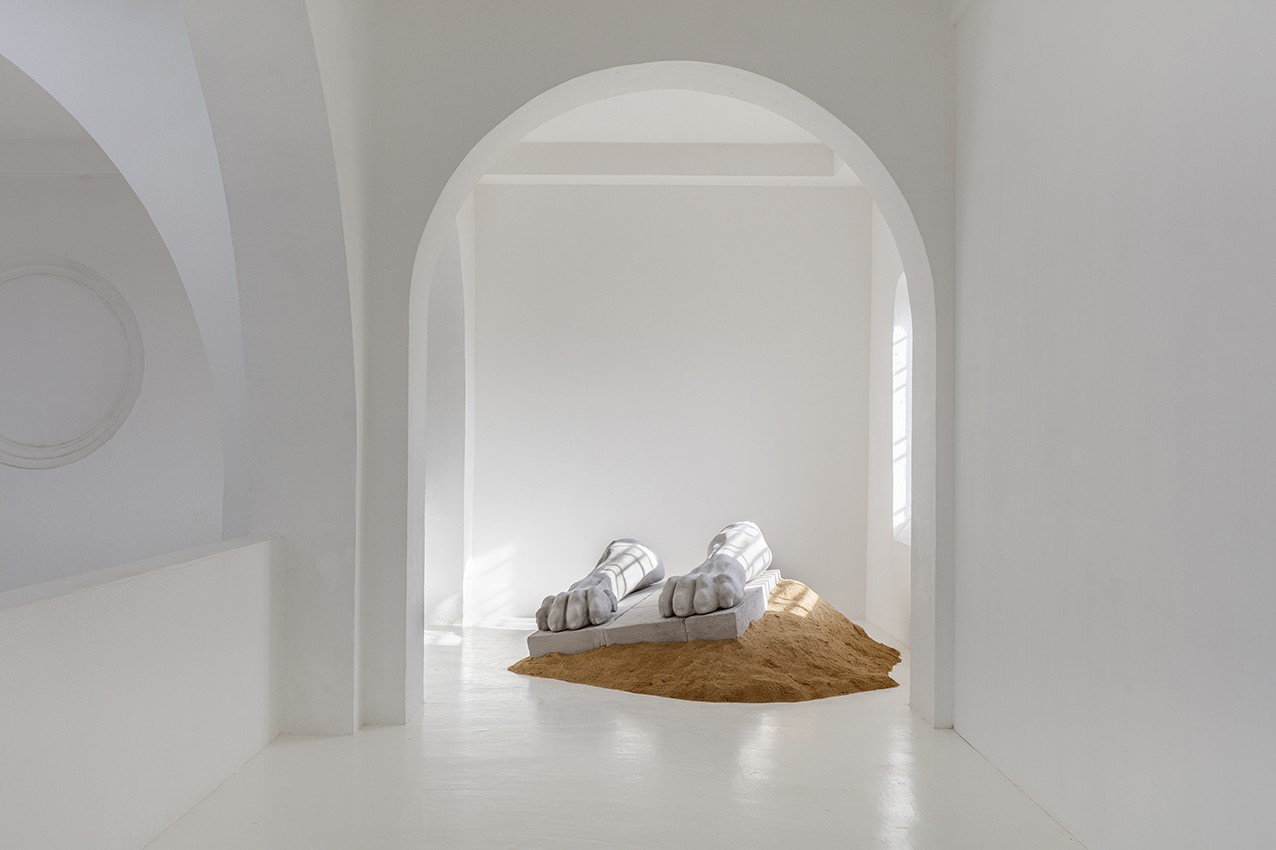 Zuzanna Czebatul, Leur Nouveau Pouvoir (pattes), 2020, CAC-LA synagogue de Delme