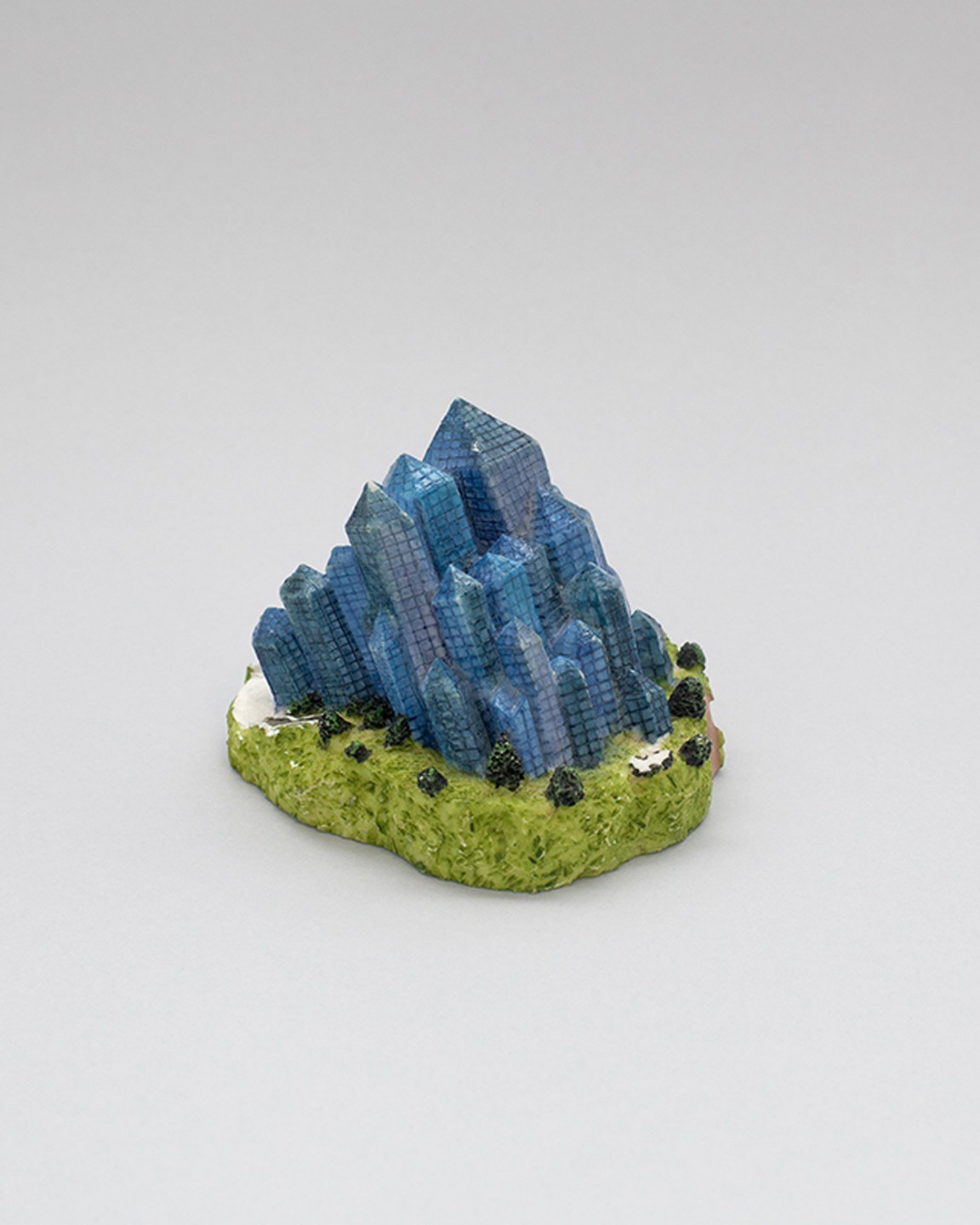 Léonie Young, Paysage -1, objets souvenirs du Futuroscope, 2017