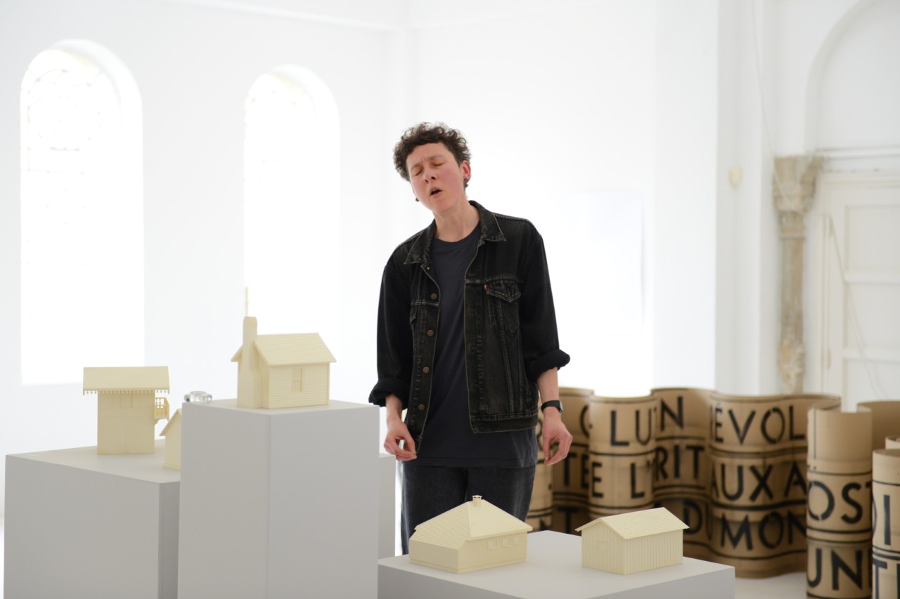 Dominique Gilliot, Performance relative au sujet, 2018