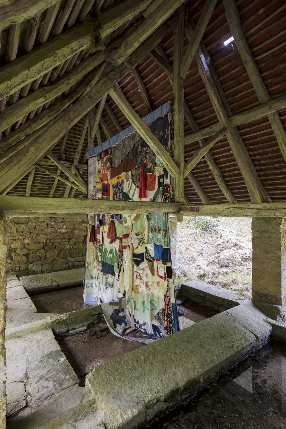 Euridice Kala, Public Display - Archiving Valleys [Exhibition publique – Archiver la vallée], 2018