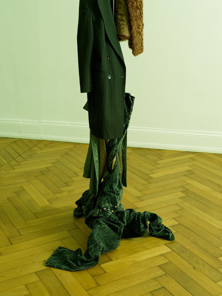 Jessica Warboys, Résurgence de l’Ill, 2025