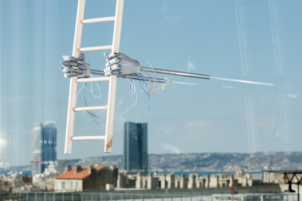 Jesse Darling, Sans titre, 2019, vue d'exposition "Crevé", Triangle France - Astérides