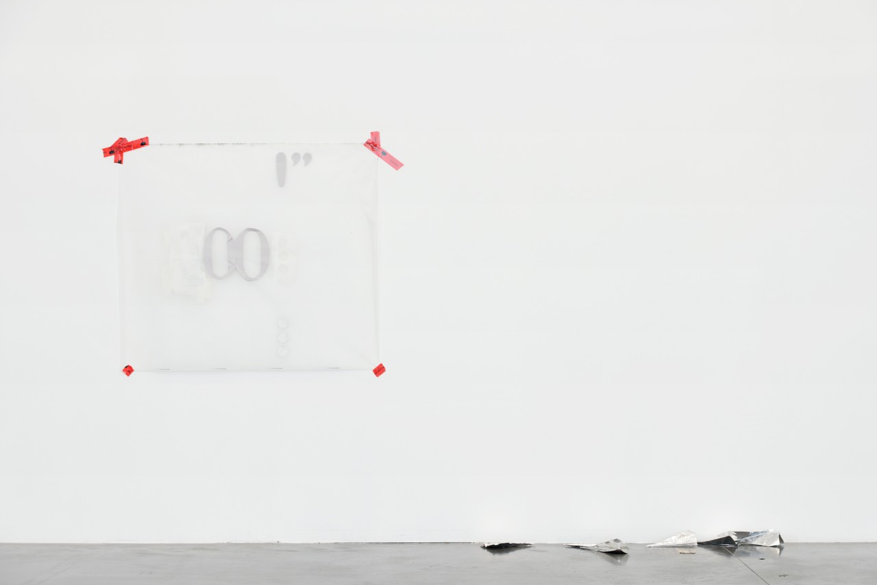 Jesse Darling, Sans titre, 2019, vue d'exposition "Crevé", Triangle France - Astérides