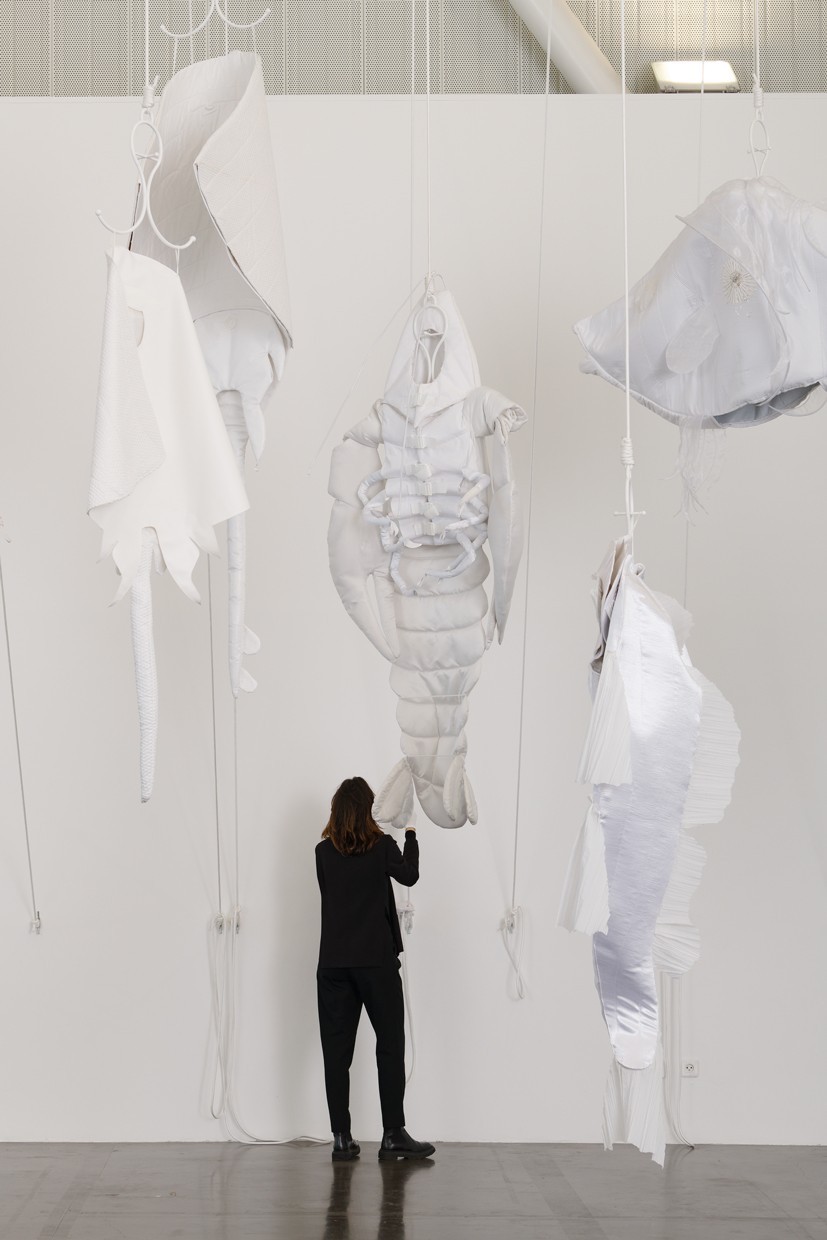 Aline Bouvy, Shrouds of grief, 2024