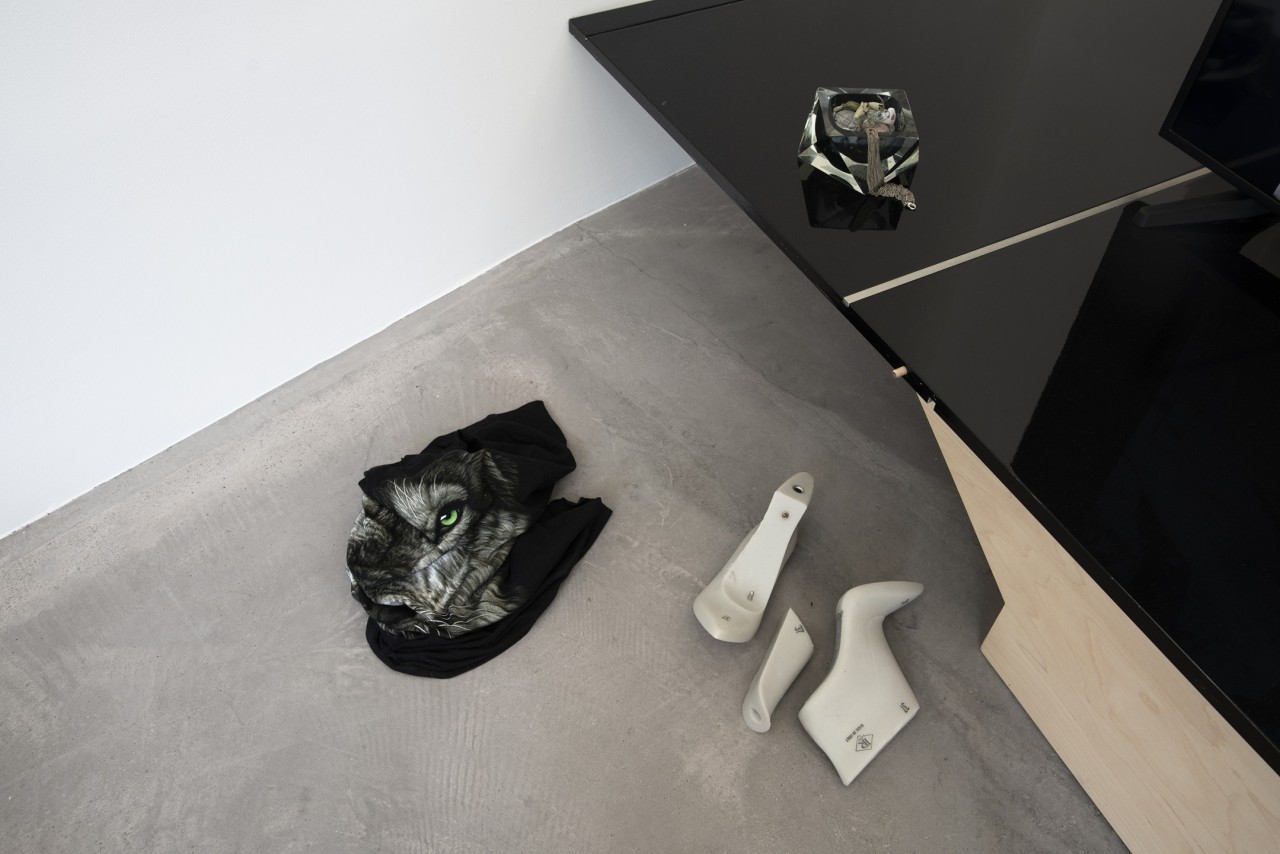 Marta Huba, Stoned Belly, the Feet, 2021