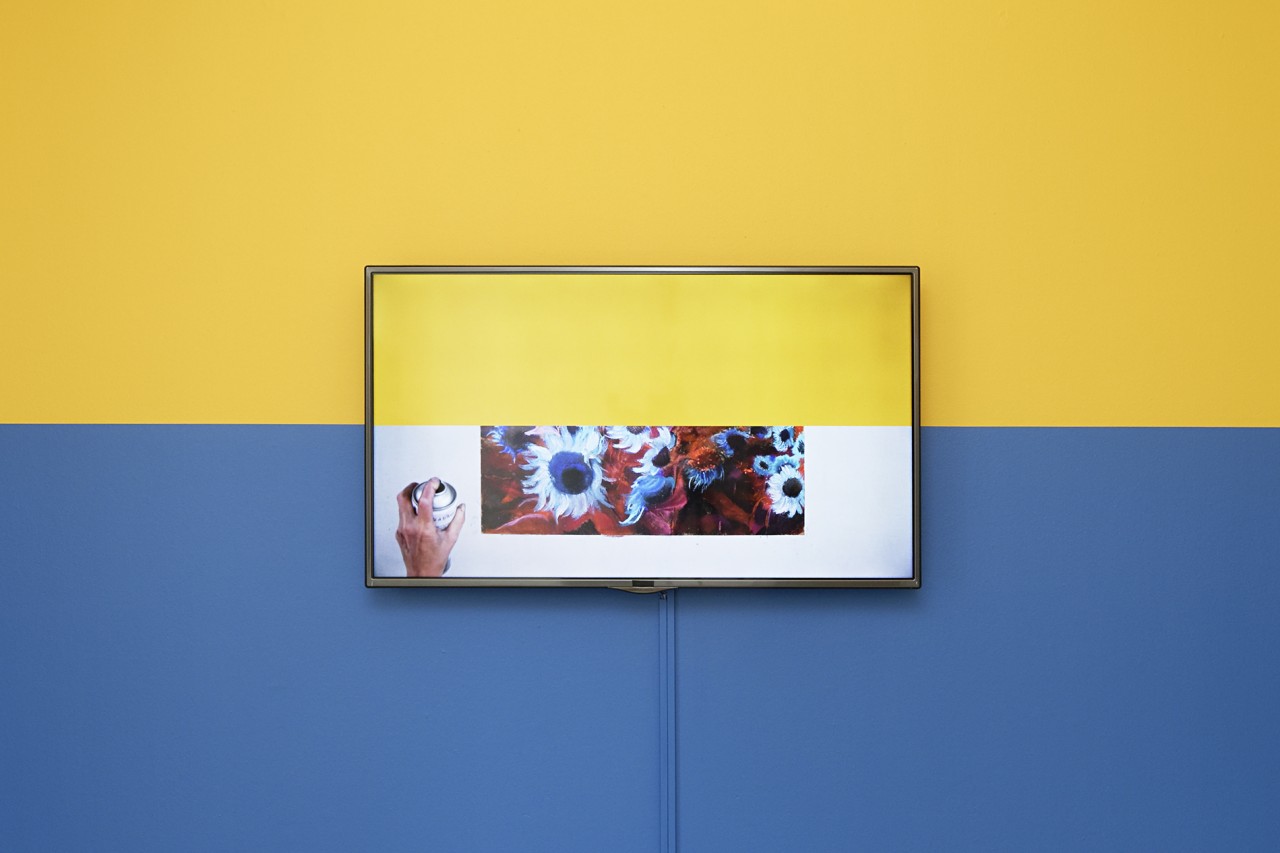 It’s Our Playground (Camille Le Houezec, Jocelyn Villemont), Sunflowers Analogue, 2019