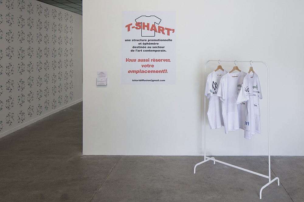 Louis Dassé, T-Shart’, 2018. Vue de l'exposition « Activité permanente », une exposition des étudiants de l'isdaT et artistes invités, BBB centre d'art, 2018.