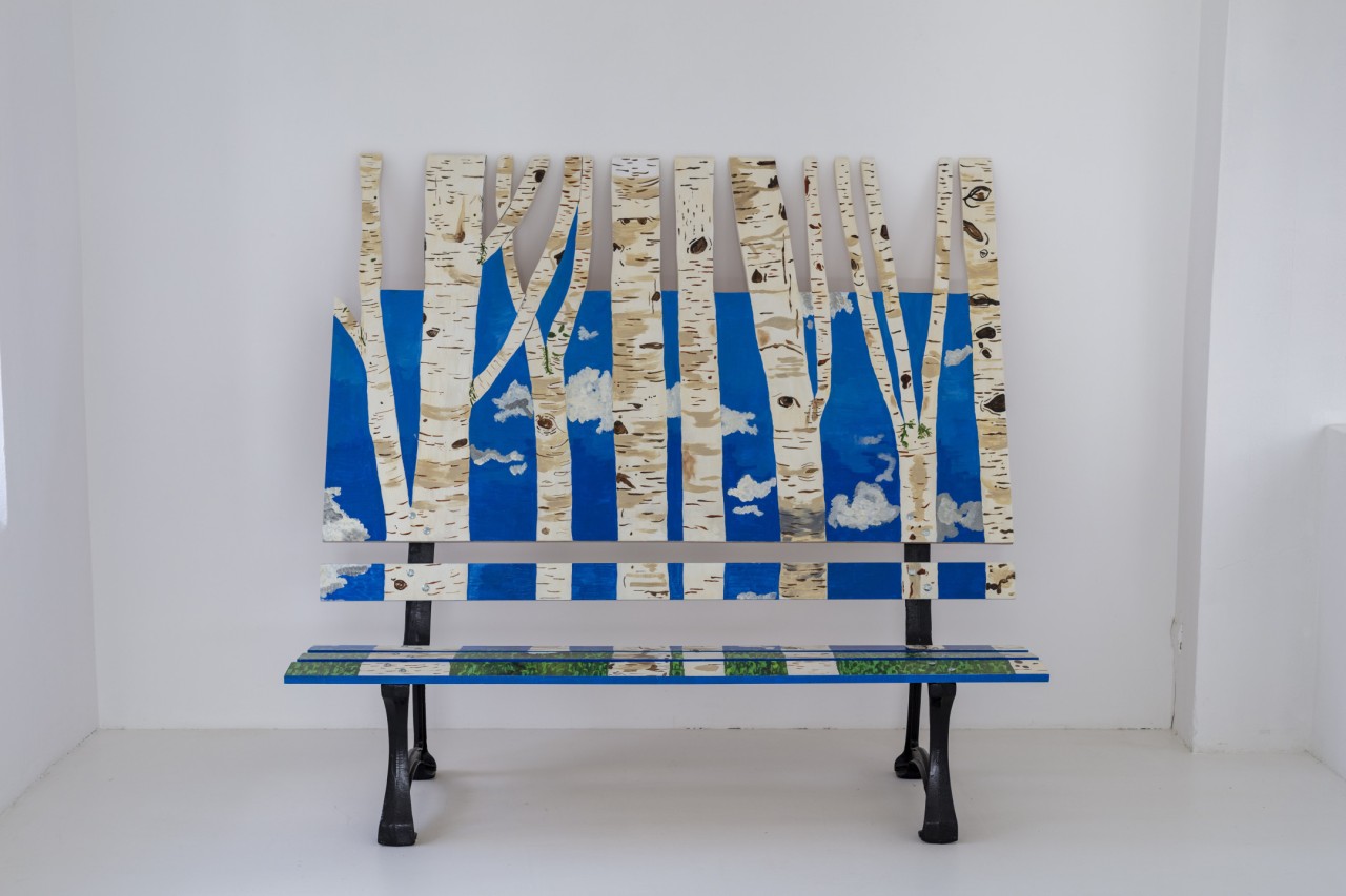 Emily Jones, the world is full of animals that need to hide, 2019
