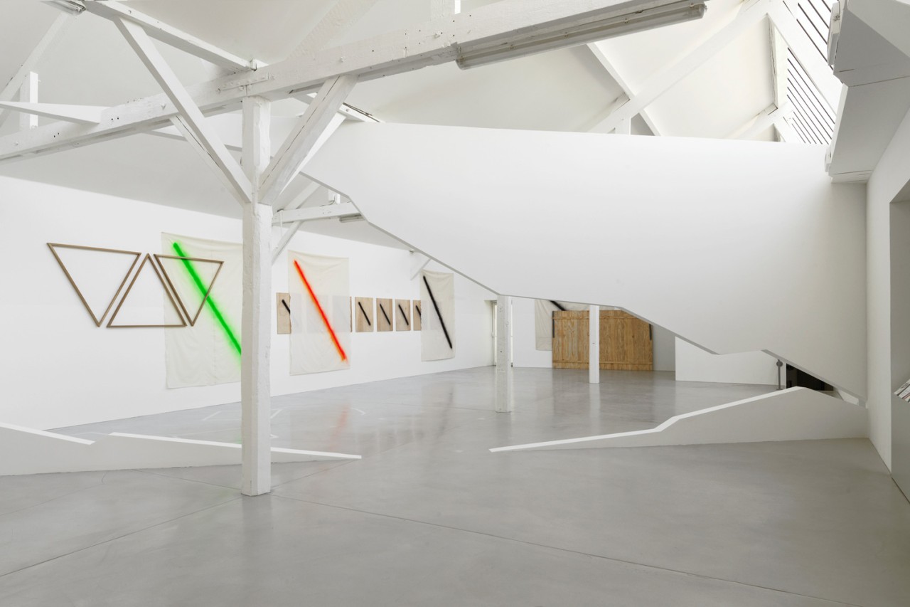 Sarlin Christophe, Time Series, 2013