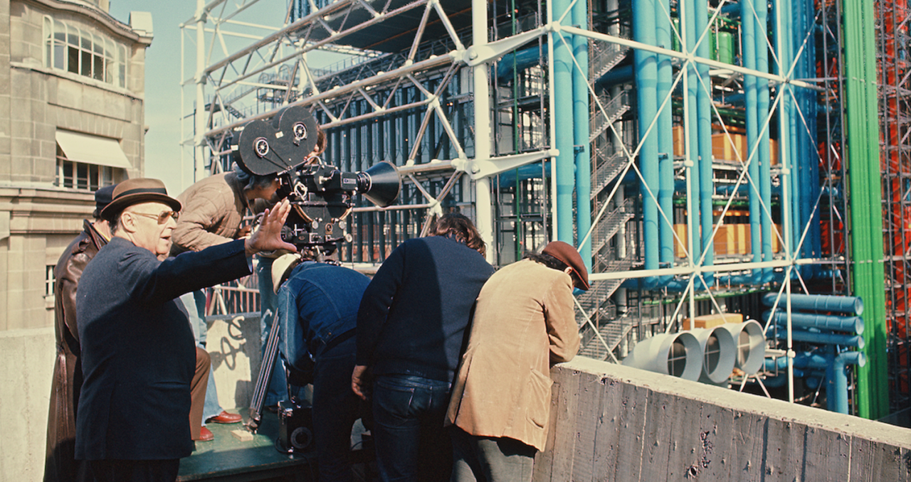 DCA - Roberto Rossellini, tournage du film Le Centre Georges Pompidou, 1977. Courtesy Fondation Genesium, Jacques Grandclaude
